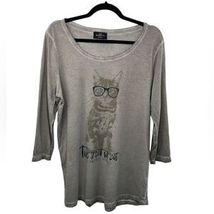 Gina Benotti 3/4 sleeve Cat themed acid wash Medium